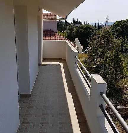 Markovic דירה סטארי גראד