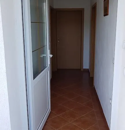 Markovic * Stari Grad (Hvar)