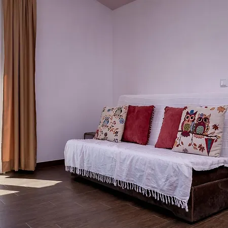 Markovic * Stari Grad (Hvar)