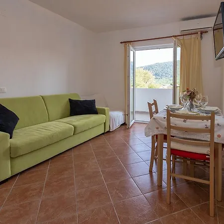 Marković Stari Grad (Hvar)